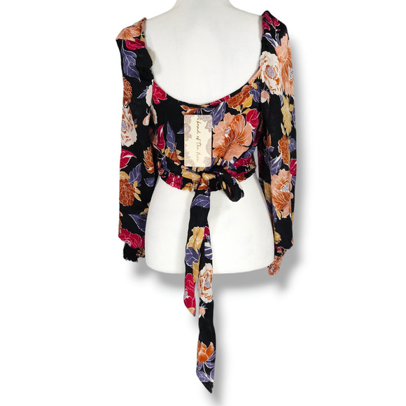 NWT B.O.G. Band of the Free Floral Crossover Crop Top Sz. S [4-6] Black Berry - Picture 3 of 9